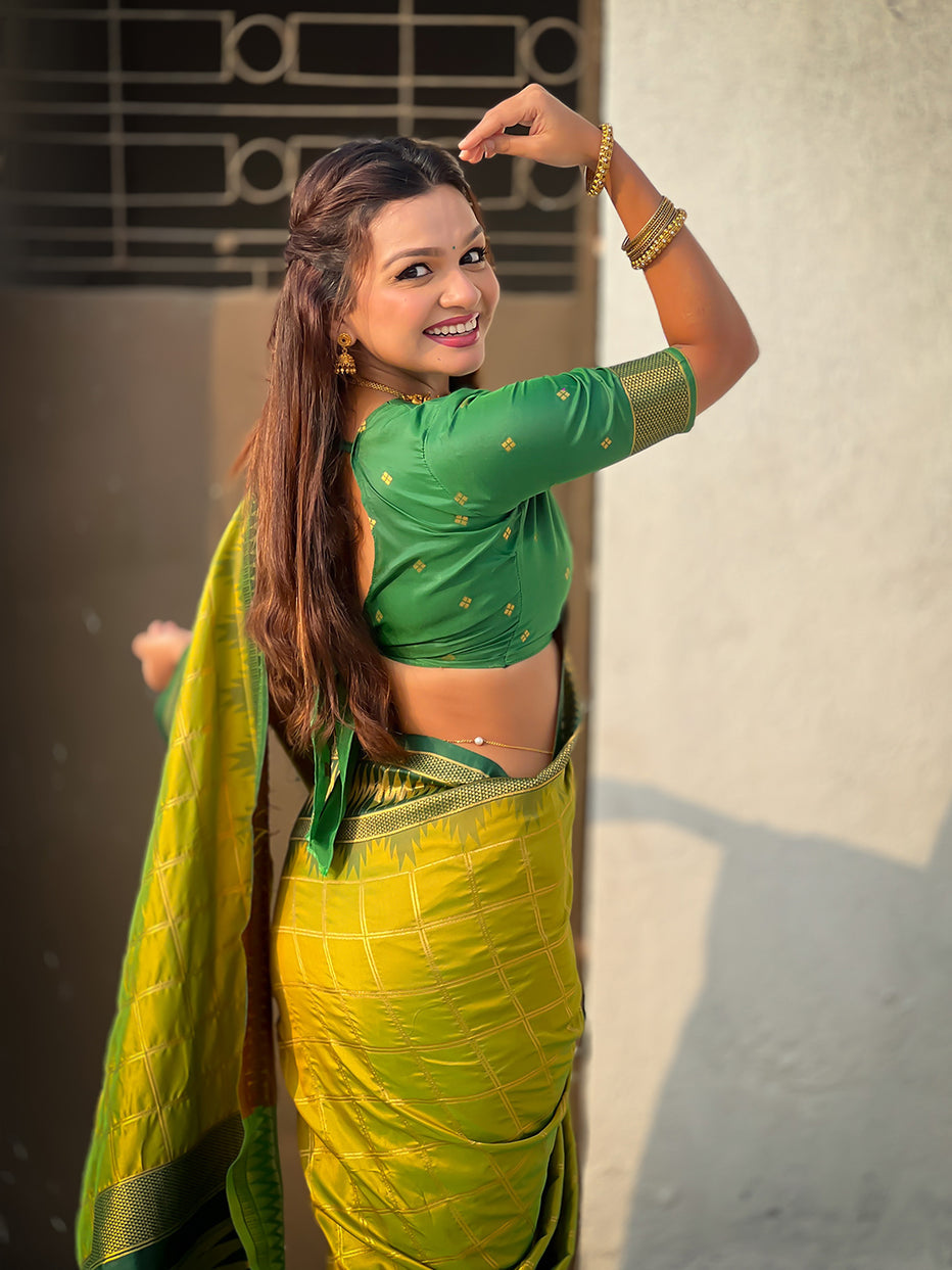 Mehendi Green Soft Silk Checks Traditional Zari Contrast Soft Silk Saree