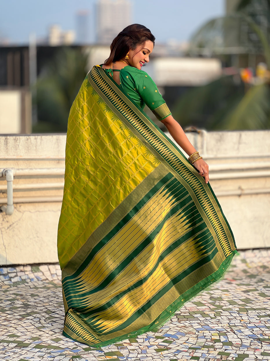 Mehendi Green Soft Silk Checks Traditional Zari Contrast Soft Silk Saree