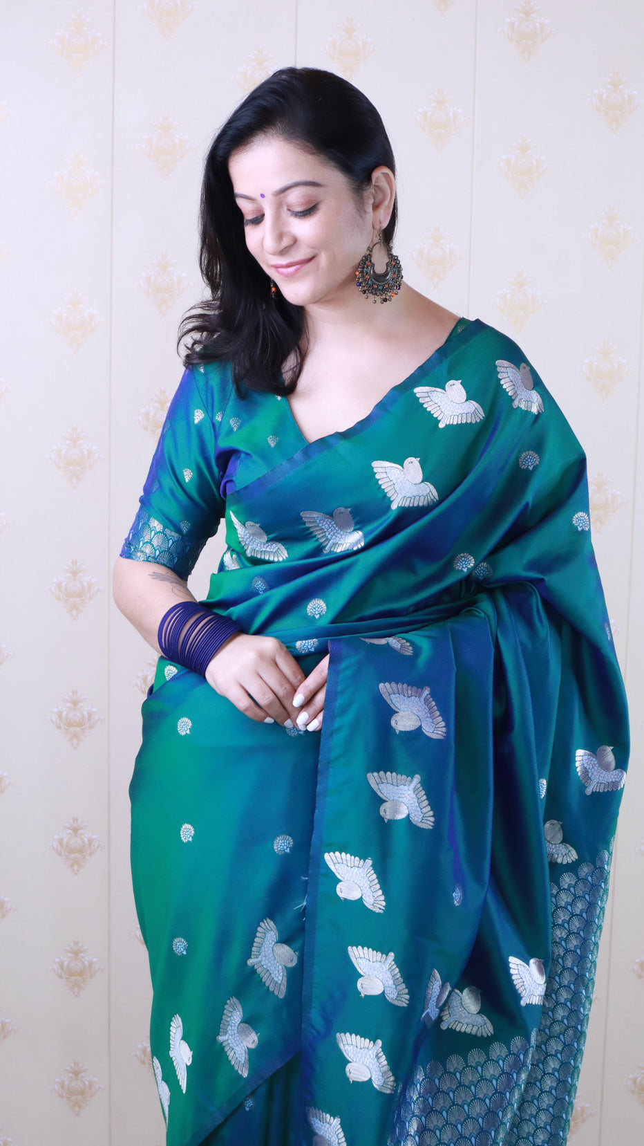 Green Soft Silk Dual Zari Woven Moonga Silk Saree Moonga Silk sarees Anant Tex Exports Pvt.Ltd..