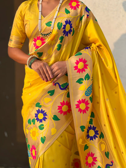 Yellow Pure Paithani Silk Zari Woven Big Border Paithani Saree 