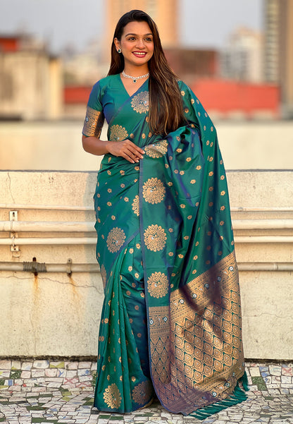 Green Pure Soft Munga Silk Handloom Weaving Saree 