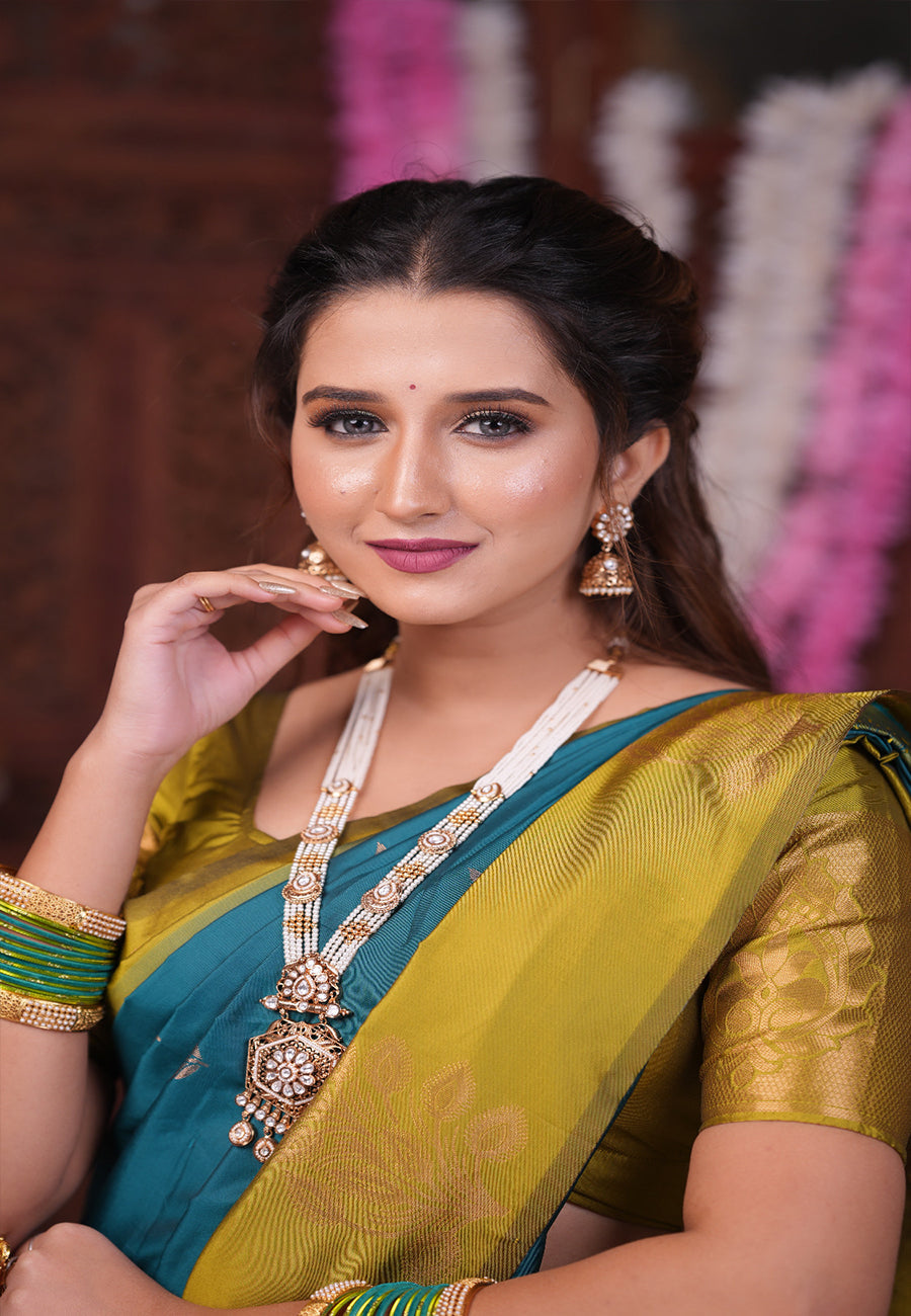 Sea Blue Soft Silk Floral Border Contrast Zari Soft Silk Saree