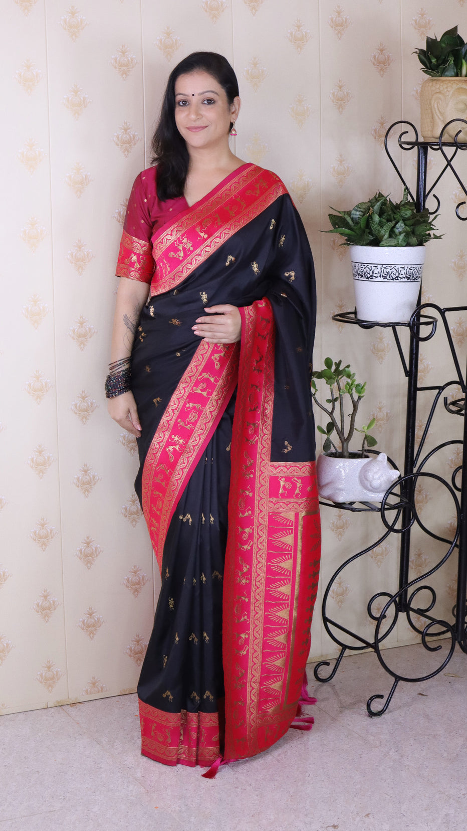 Black Soft Silk Zari Woven Warli Art Soft Silk Saree Banarasi Saree Anant Tex Exports Pvt.Ltd..