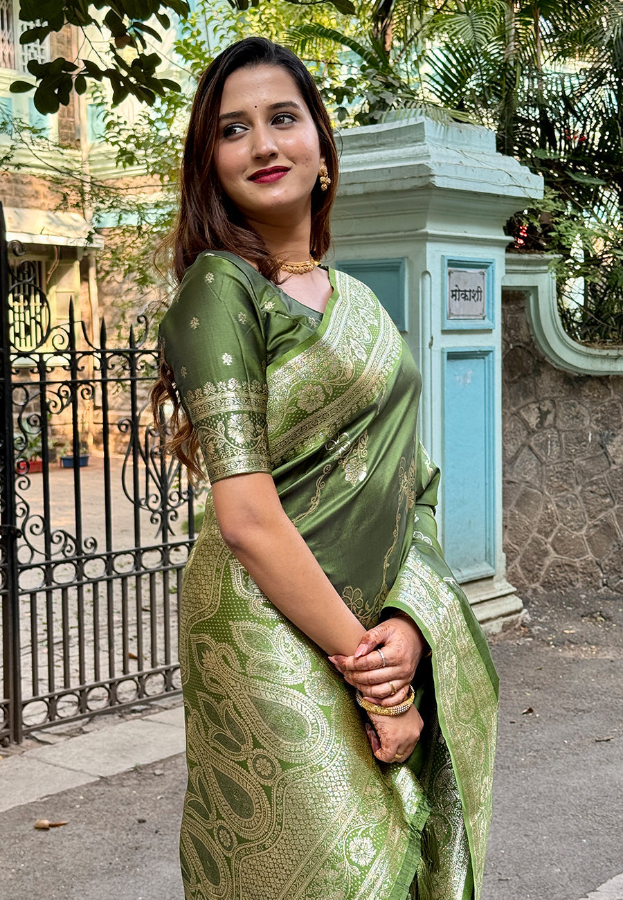Mehendi Green Banarasi Jaal Soft Silk Zari Woven Saree