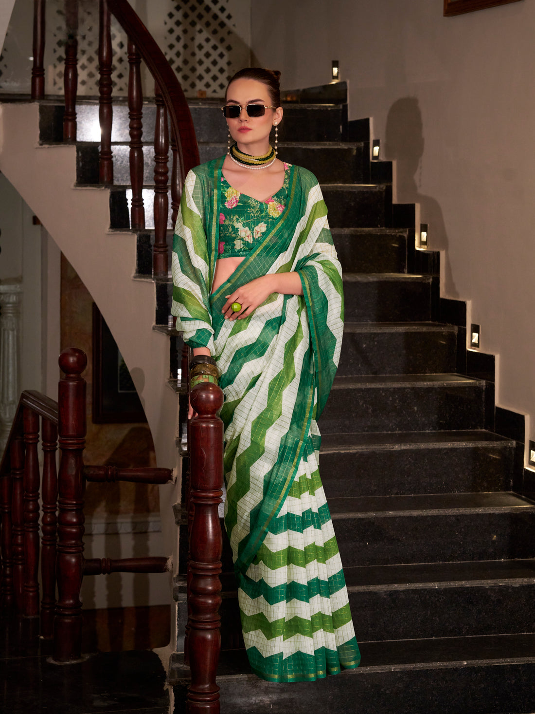 Green &amp; White Wavy Print Linen Cotton Saree