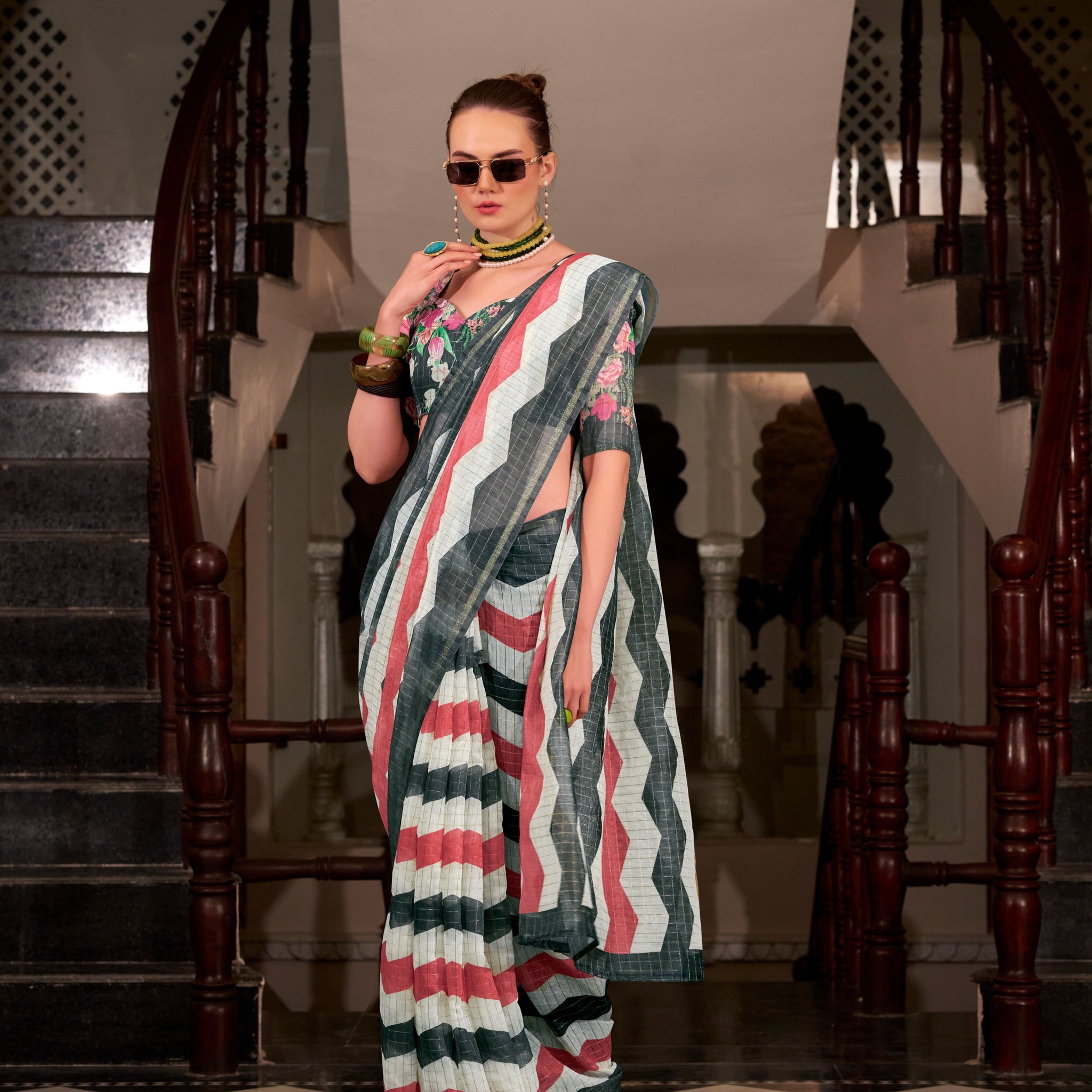 Classic Off-White & Grey Wavy Print Linen Cotton Saree