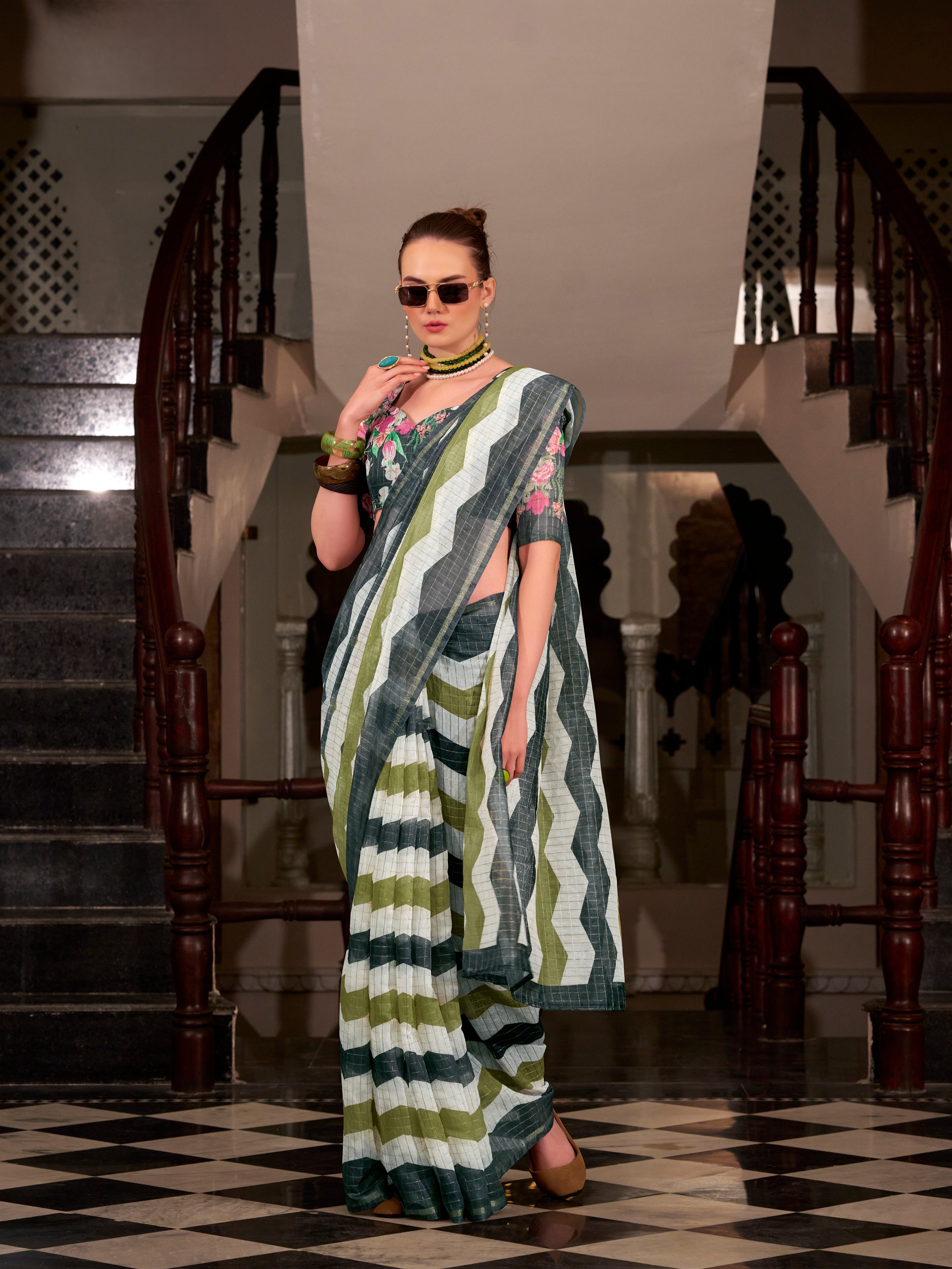 Green &amp; White Wavy Print Linen Cotton Saree