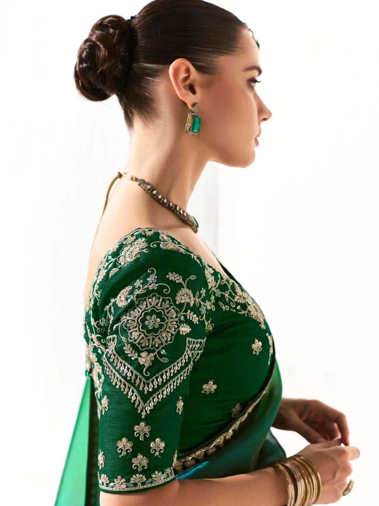 Elegant Green Ombre Tissue Saree Featuring Butta Work and Fancy Designer Tassels

