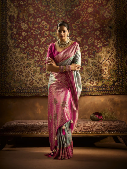 Dual-tone pink silver Kanjivaram saree with zarkan


