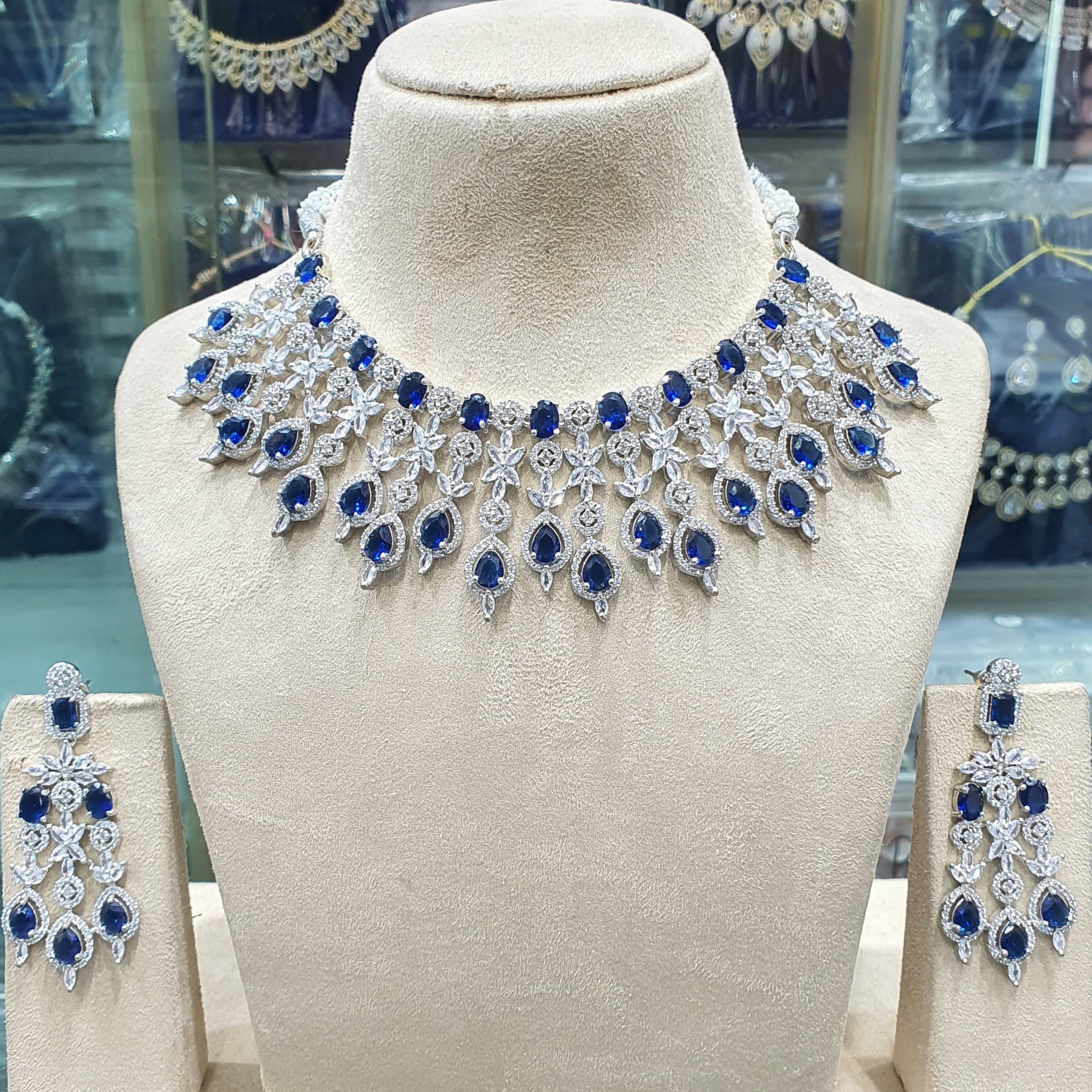 Royal blue necklace set for bride