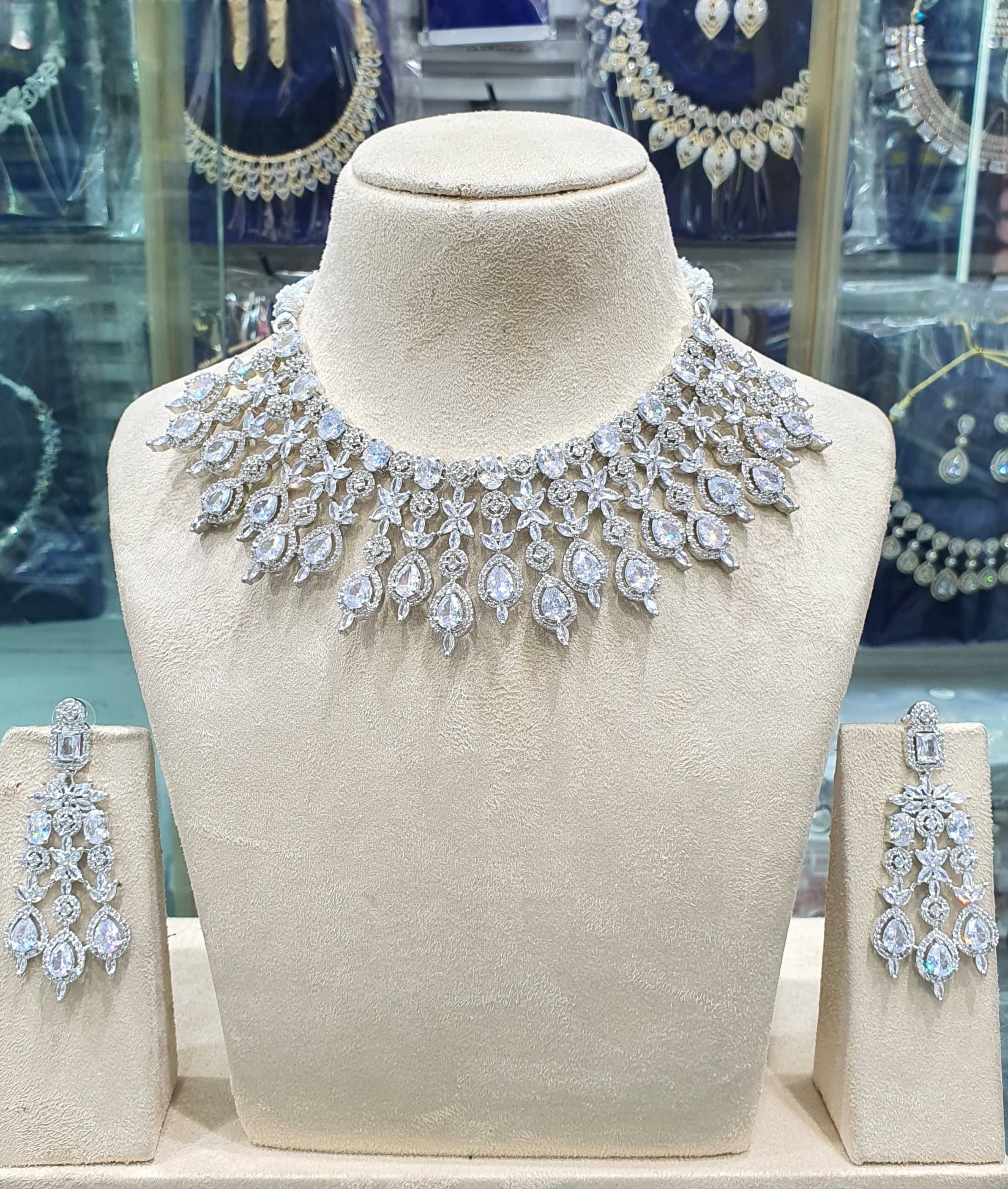 White diamond necklace for brides