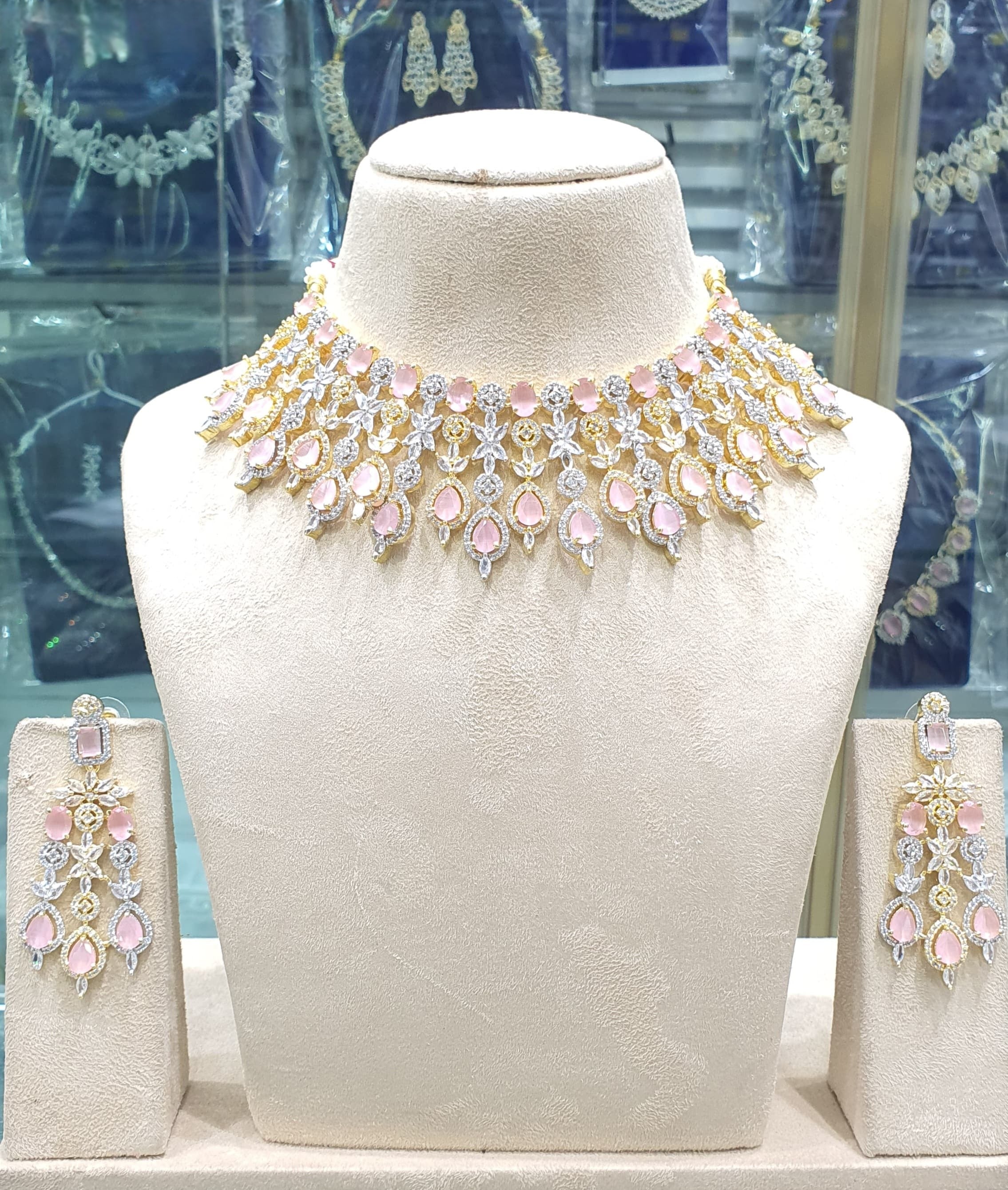 Baby pink necklace for pastel outfits