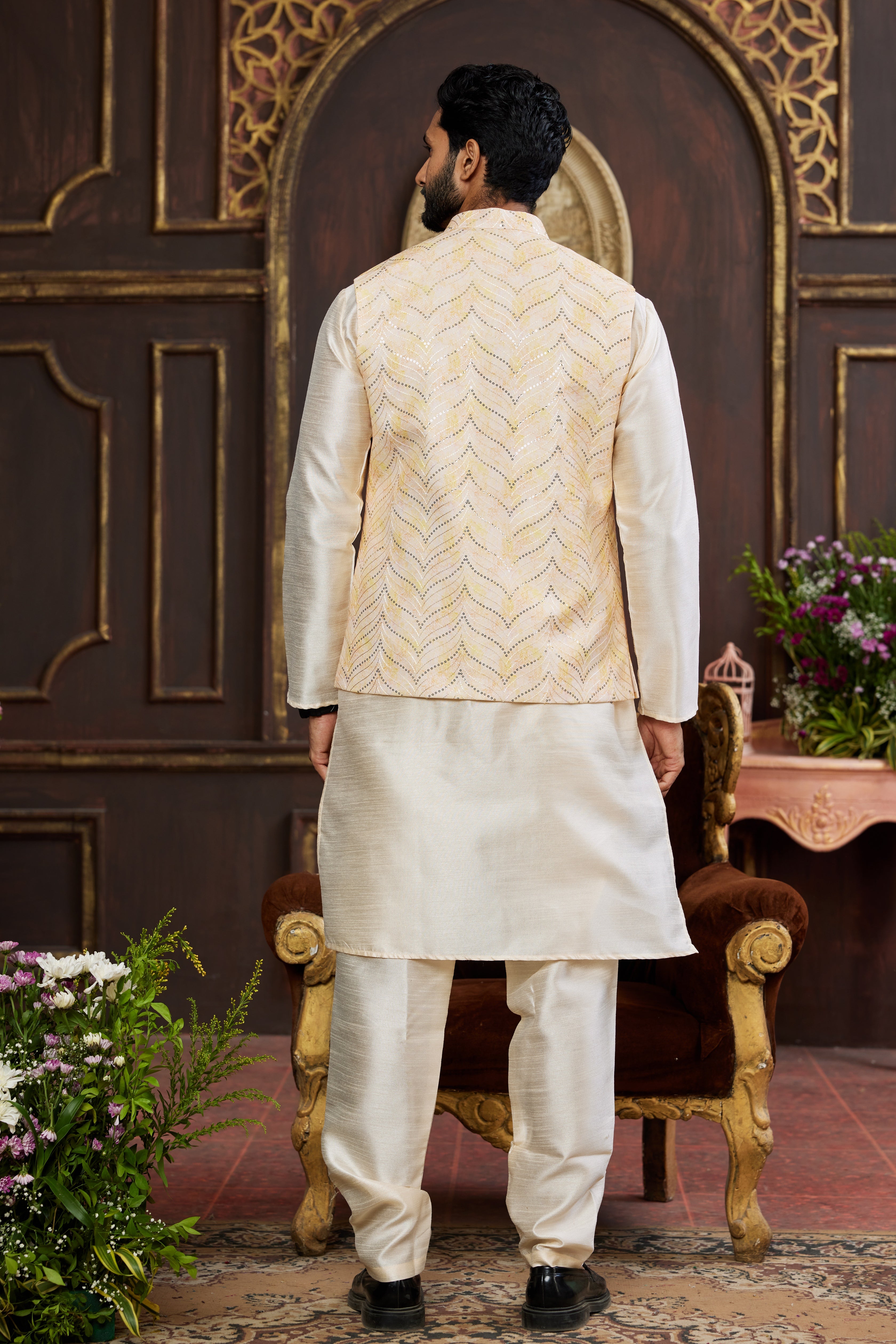 Wedding wear kurta pajama for groom or guest