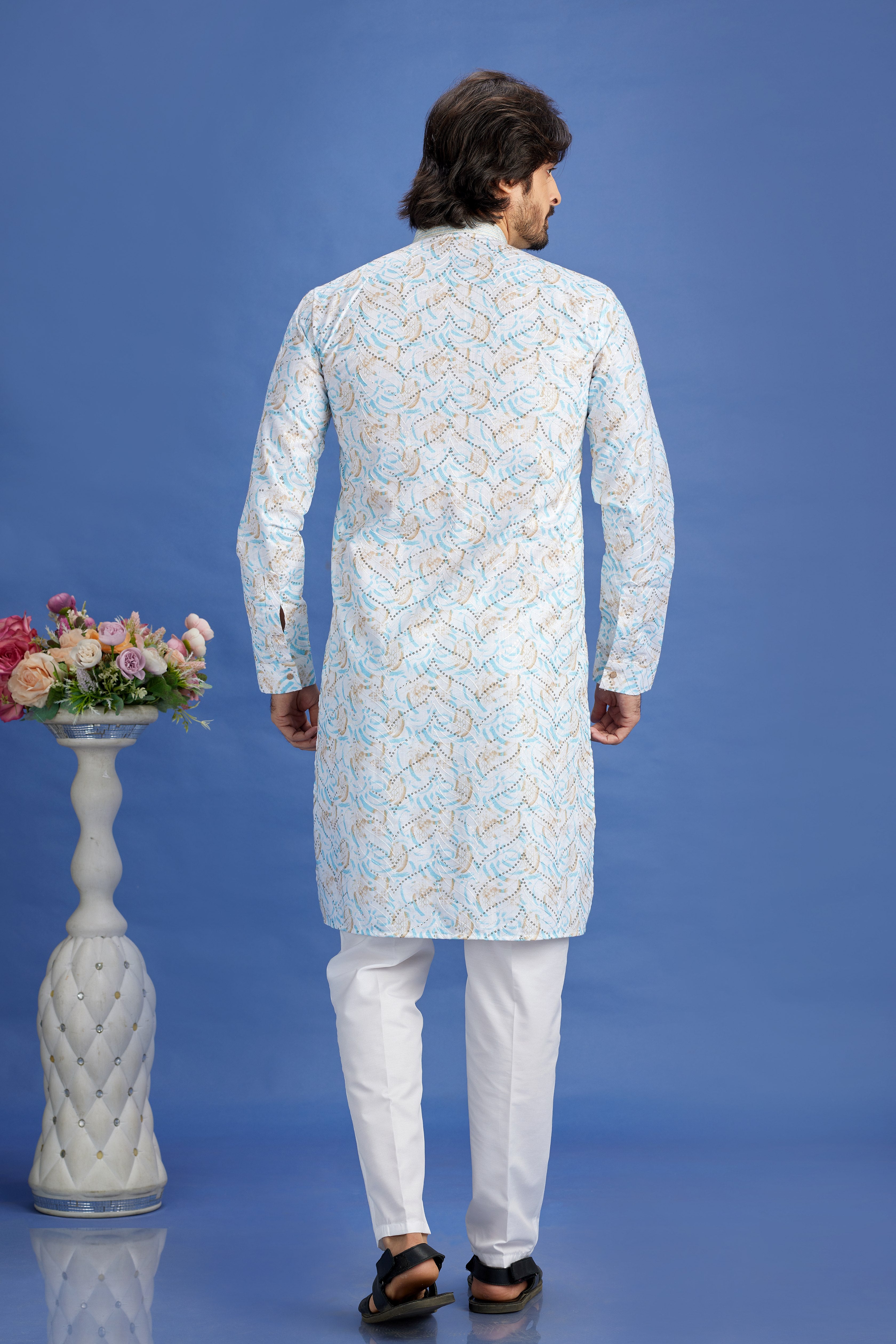 Embroidered cotton kurta for men

