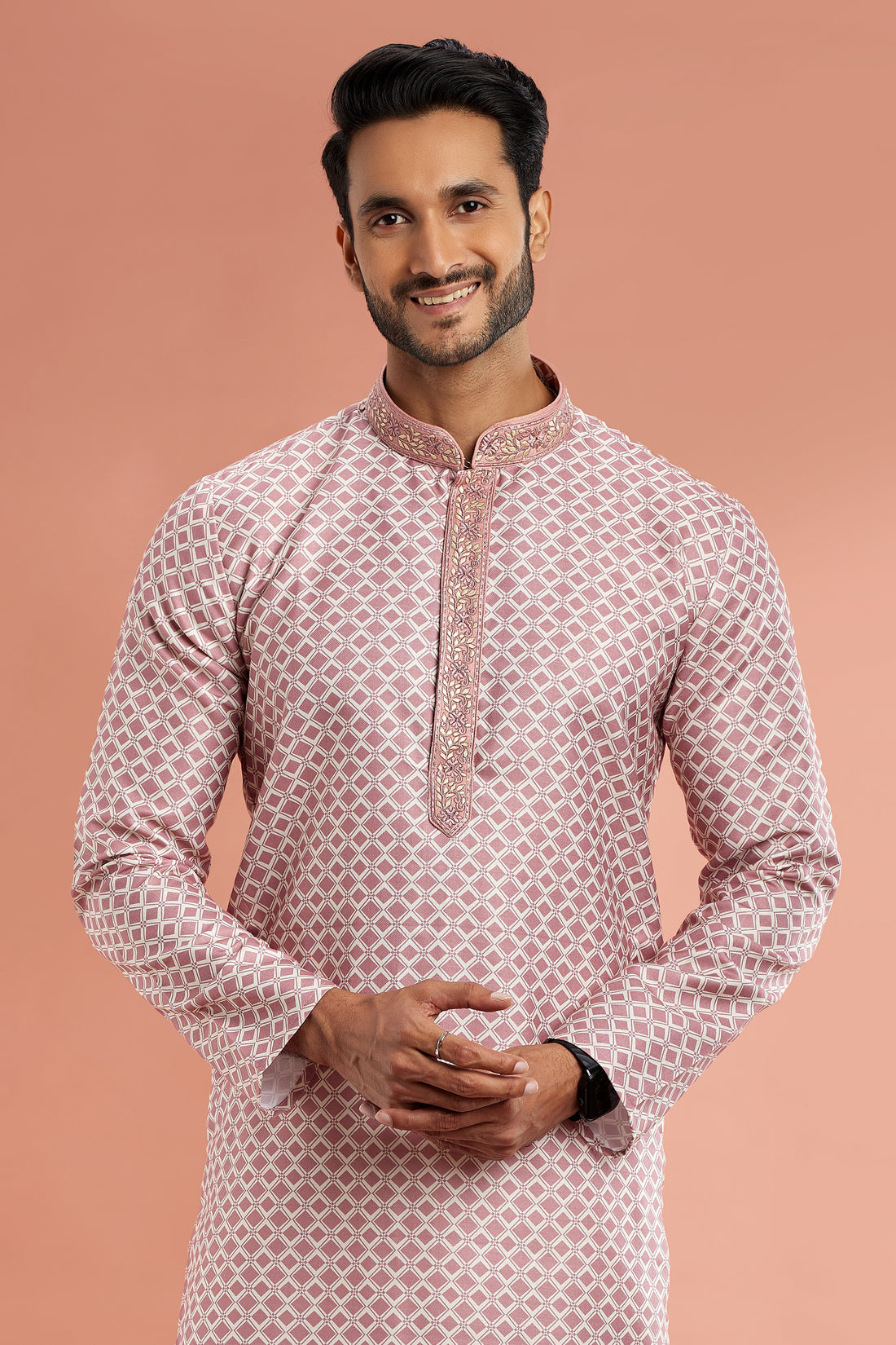 pink kurta set of men 