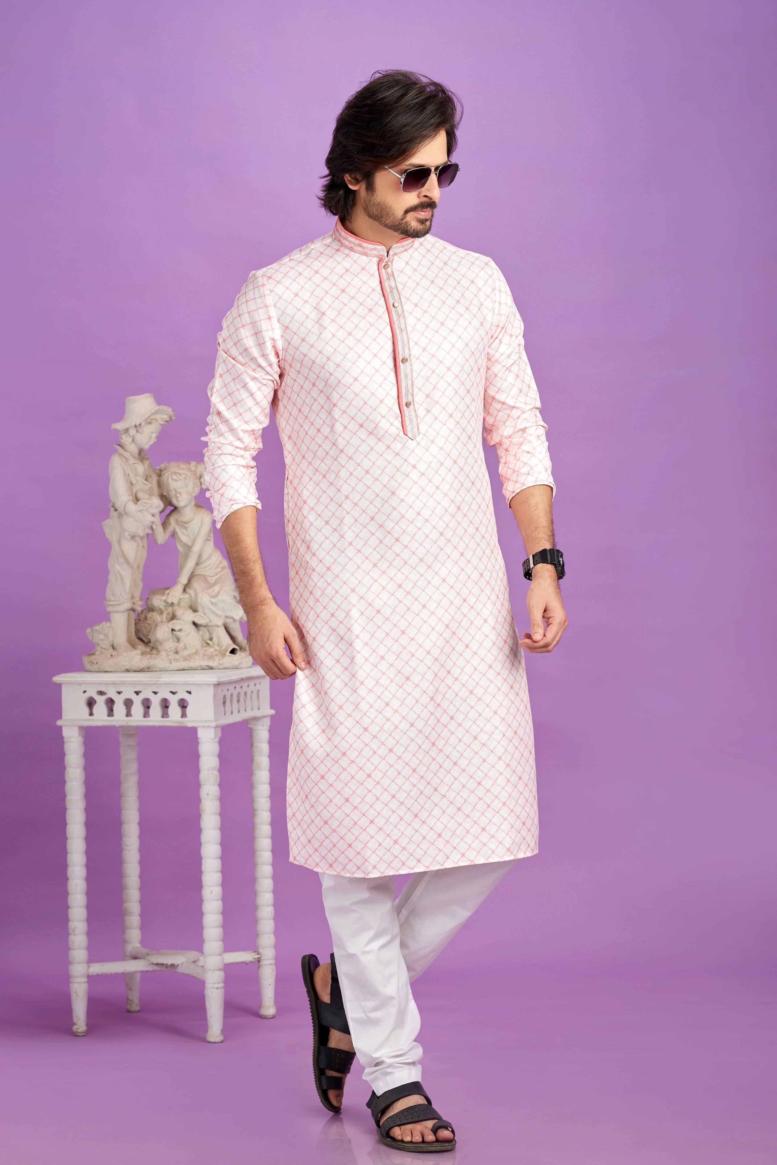 Pink ethnic kurta with pintux

