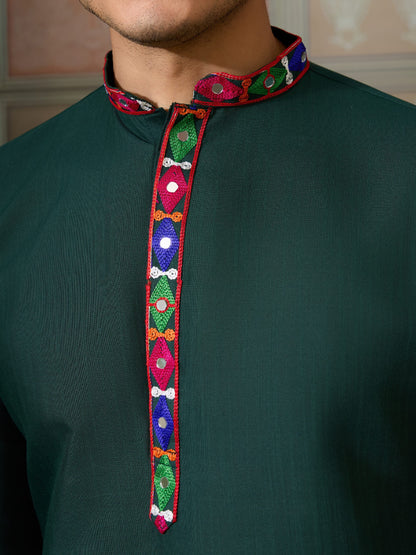 Green Cotton Silk Navratri Kurta with Mirror &amp; Embroidery for Men