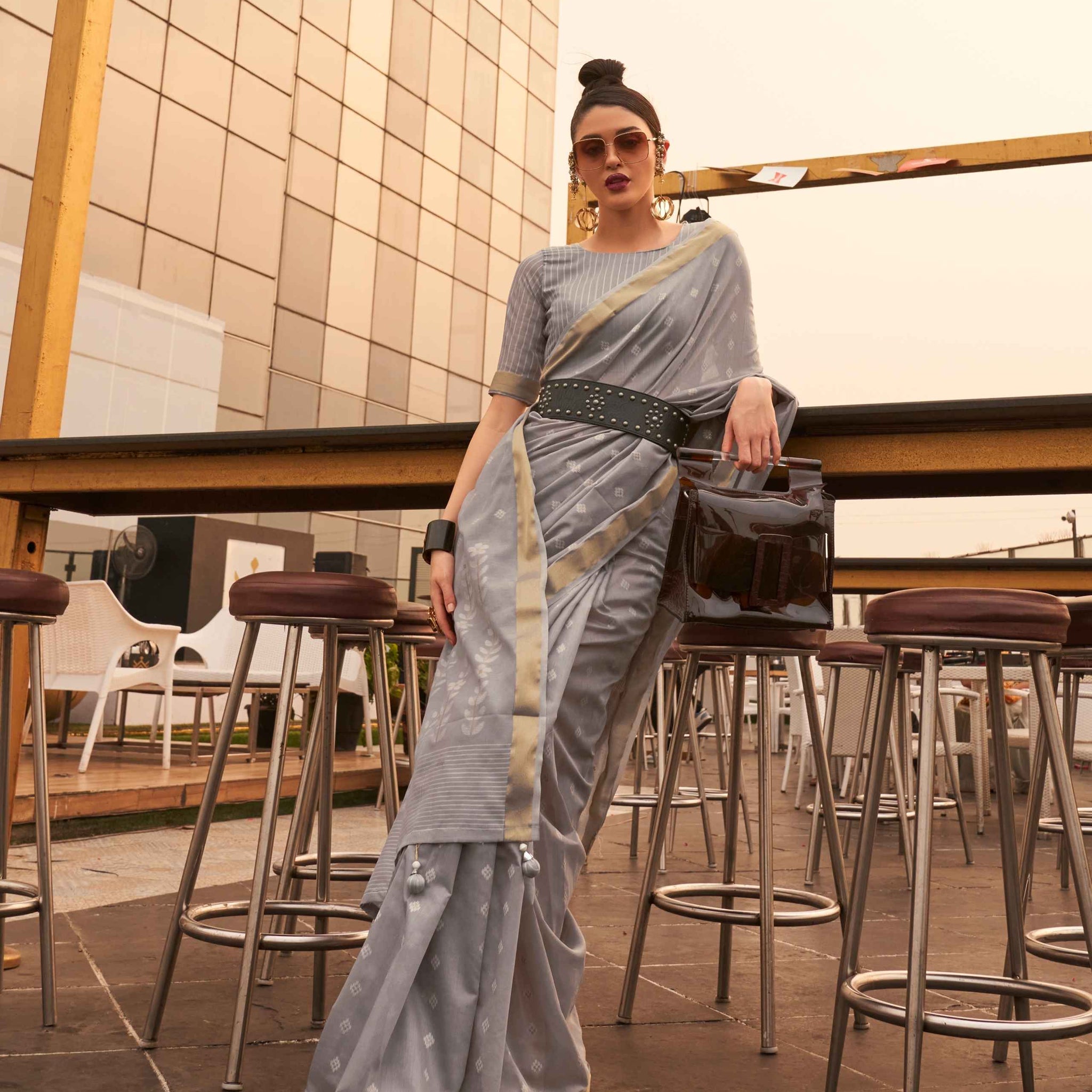 Grey Modal Poly Viscose Handloom Saree