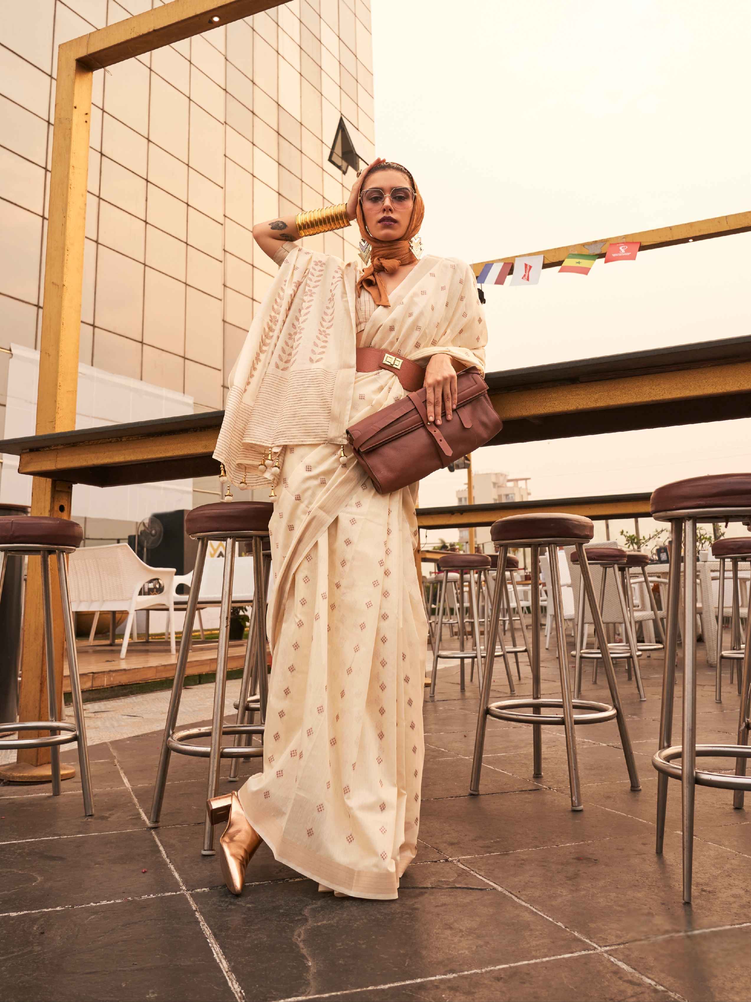 Cream Modal Poly Viscose Handloom Saree