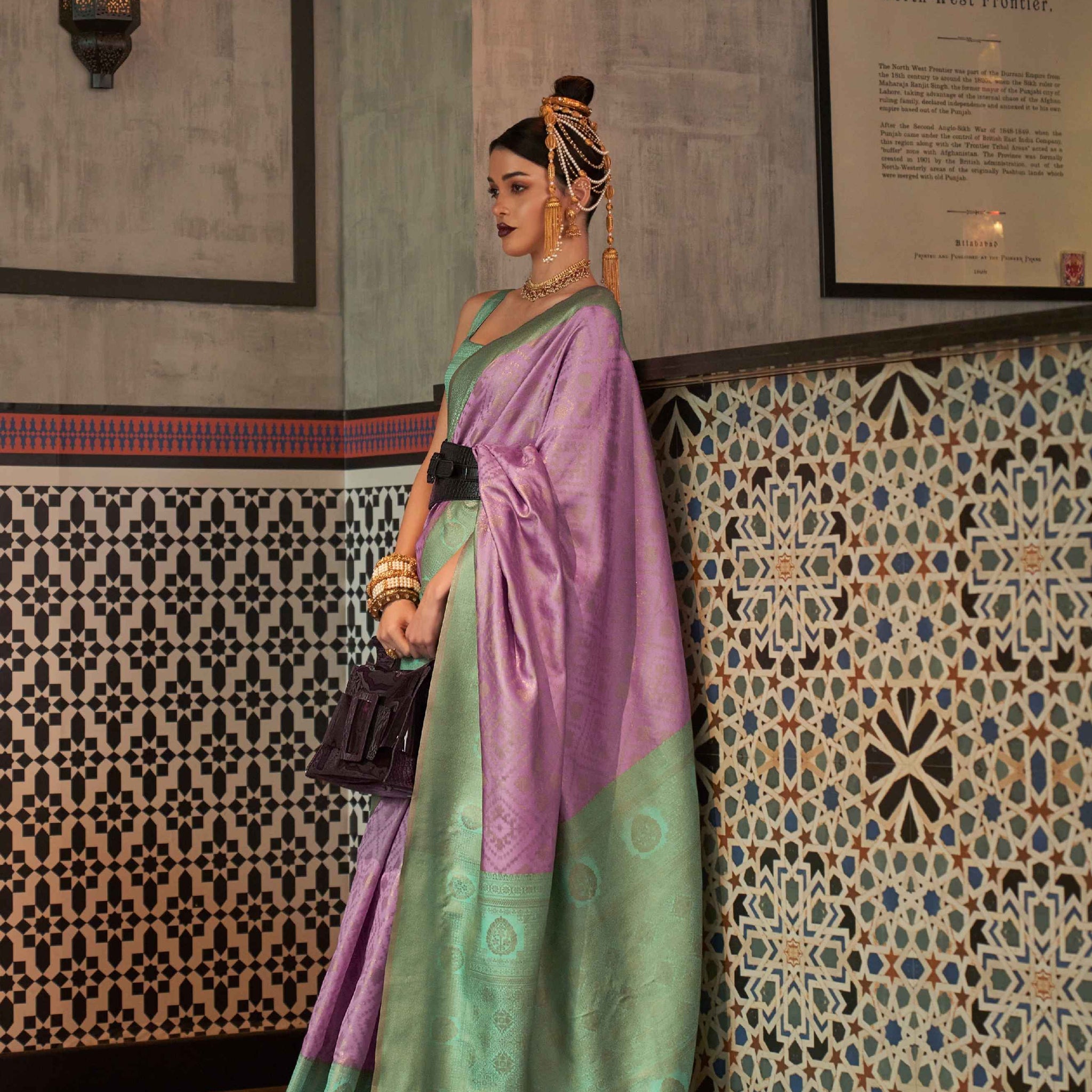 Lavender & Sea Green Zari Handloom Weaving Silk Saree