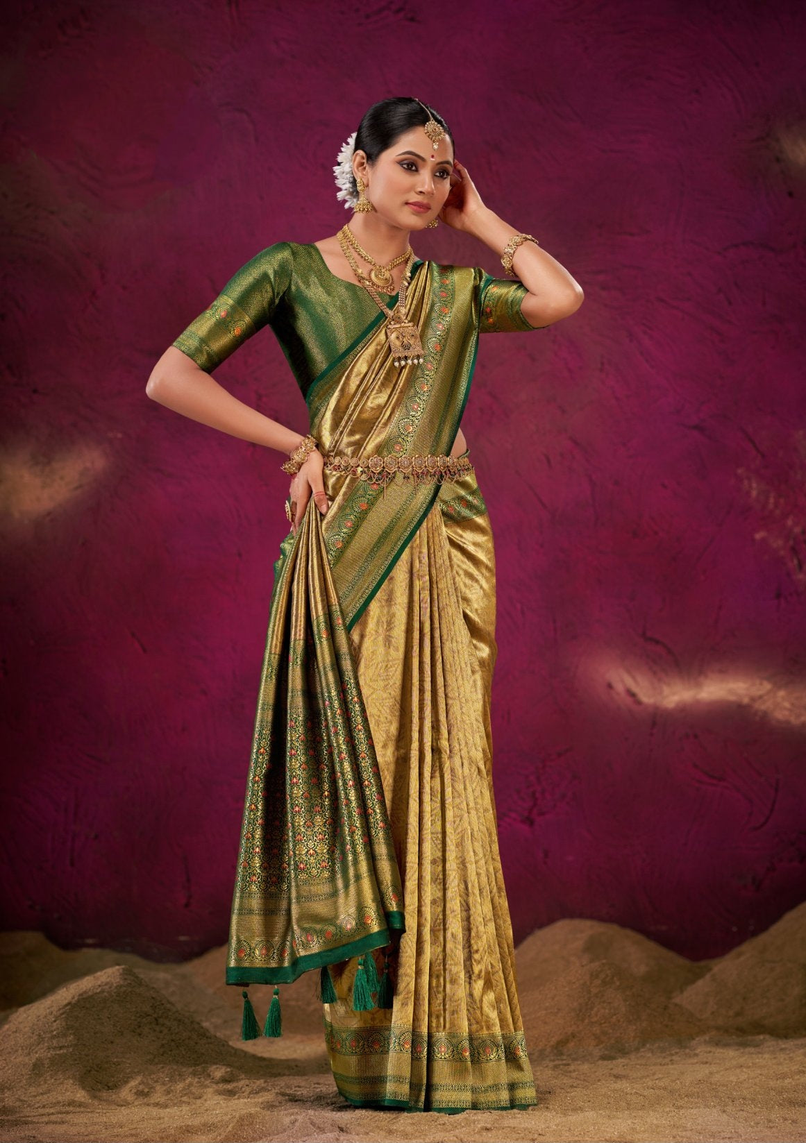 Banarasi Katan Silk Saree with Kanchi Patti Weaving Border ##color## Banarasi Silk Saree with premium fabric and embroidery