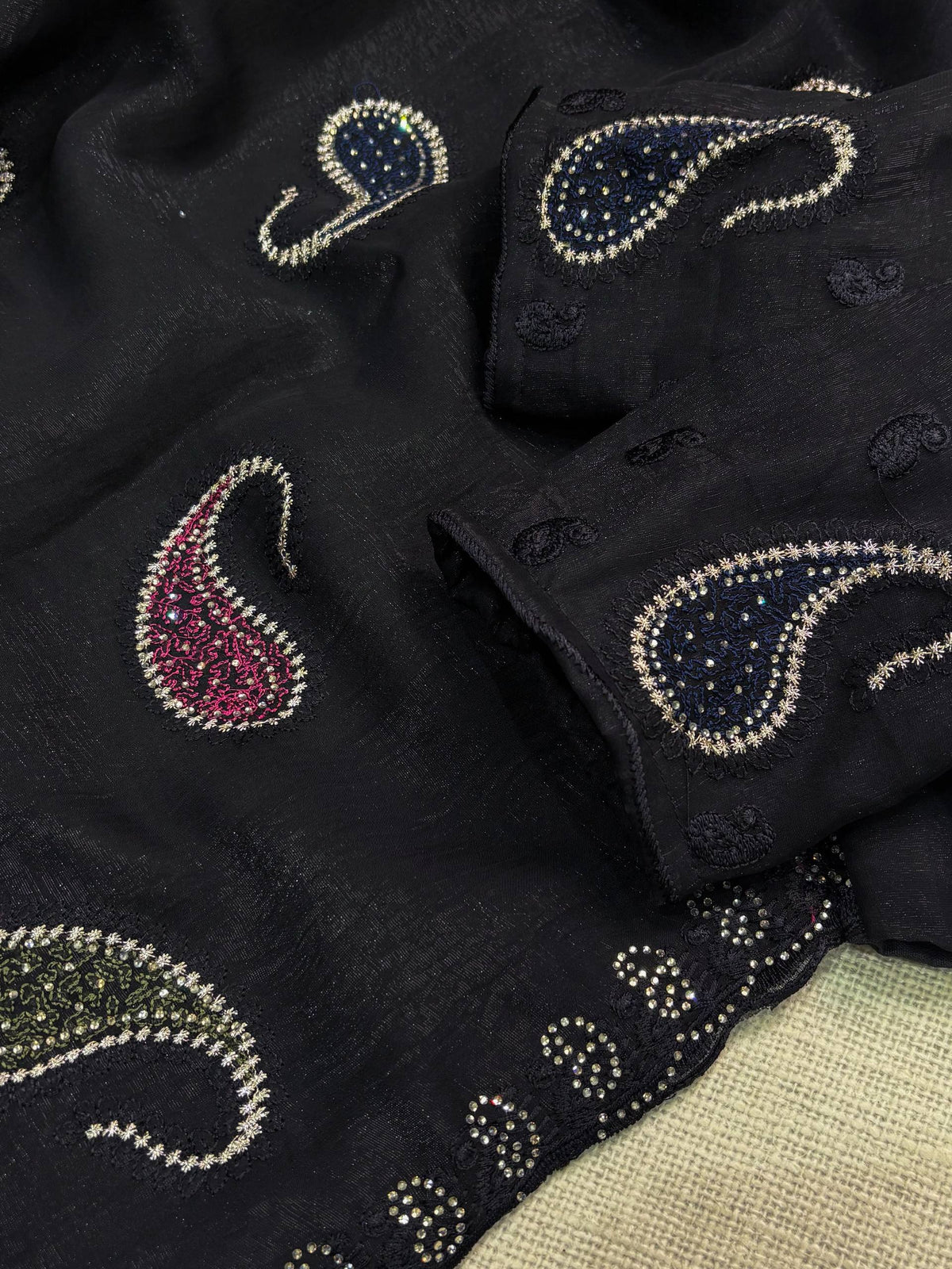 Black Pure Soft Melborne Simmer Silk Multy Thread Kashmiri Pattern Embroidered Work Saree
