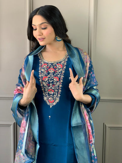 Navy Blue Georgette Kurti Set with Jacquard Butti Dupatta