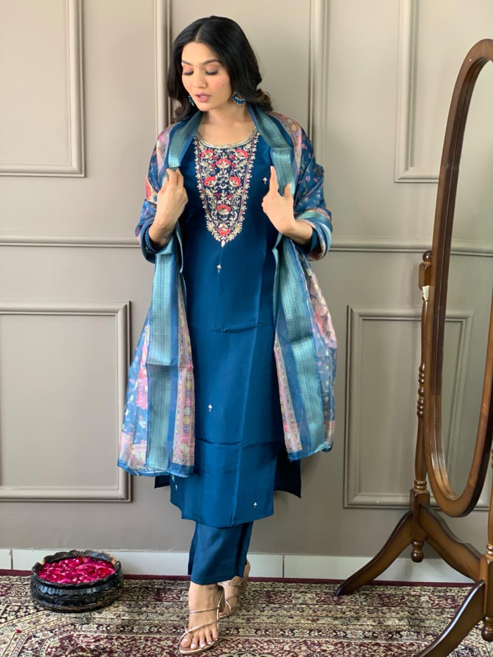 Navy Blue Georgette Kurti Set with Jacquard Butti Dupatta