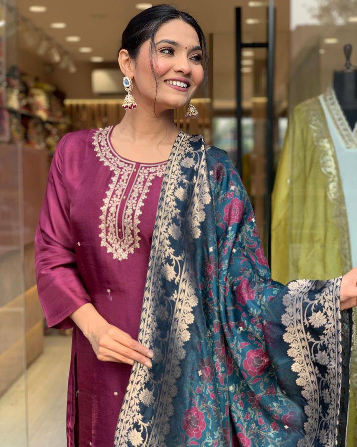 Wine Viscose Rayon Kurti Set with Jacquard Dupatta