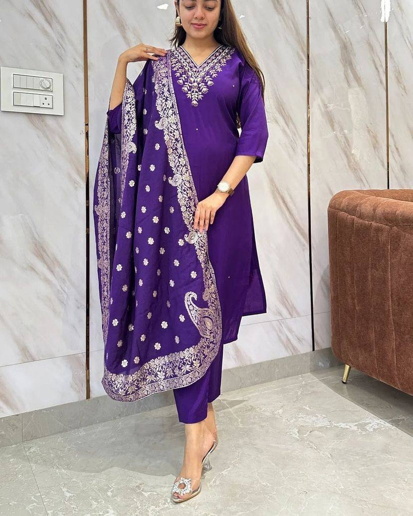 Royal Blue Viscose Rayon Kurti Set with Jacquard Dupatta