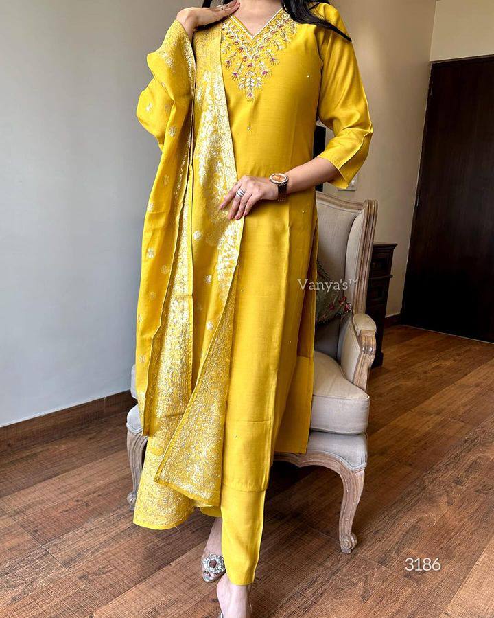 Yellow Viscose Rayon Kurti Set with Jacquard Dupatta