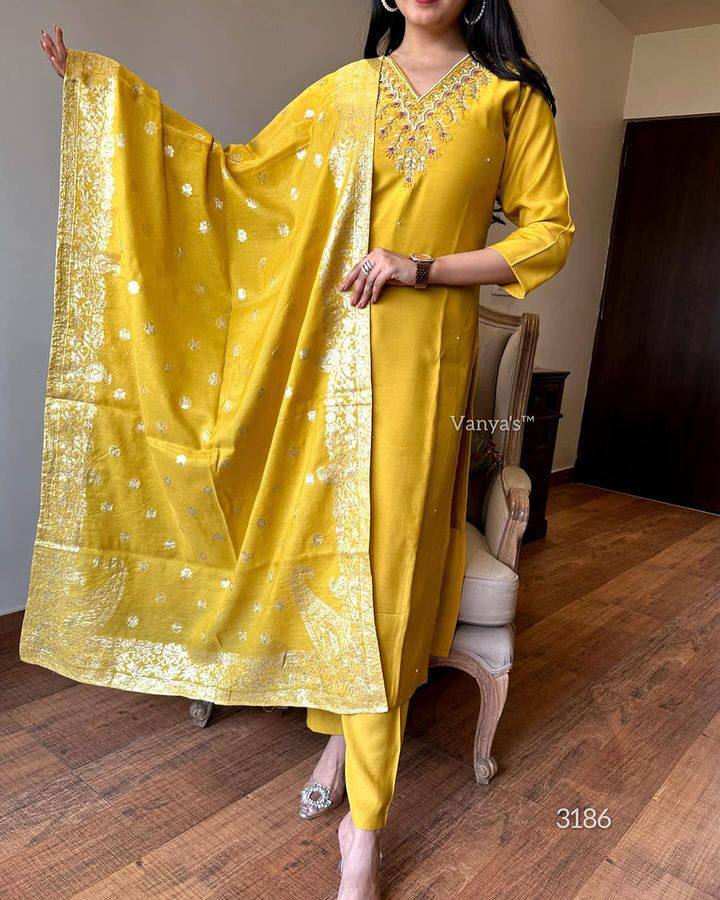Yellow Viscose Rayon Kurti Set with Jacquard Dupatta