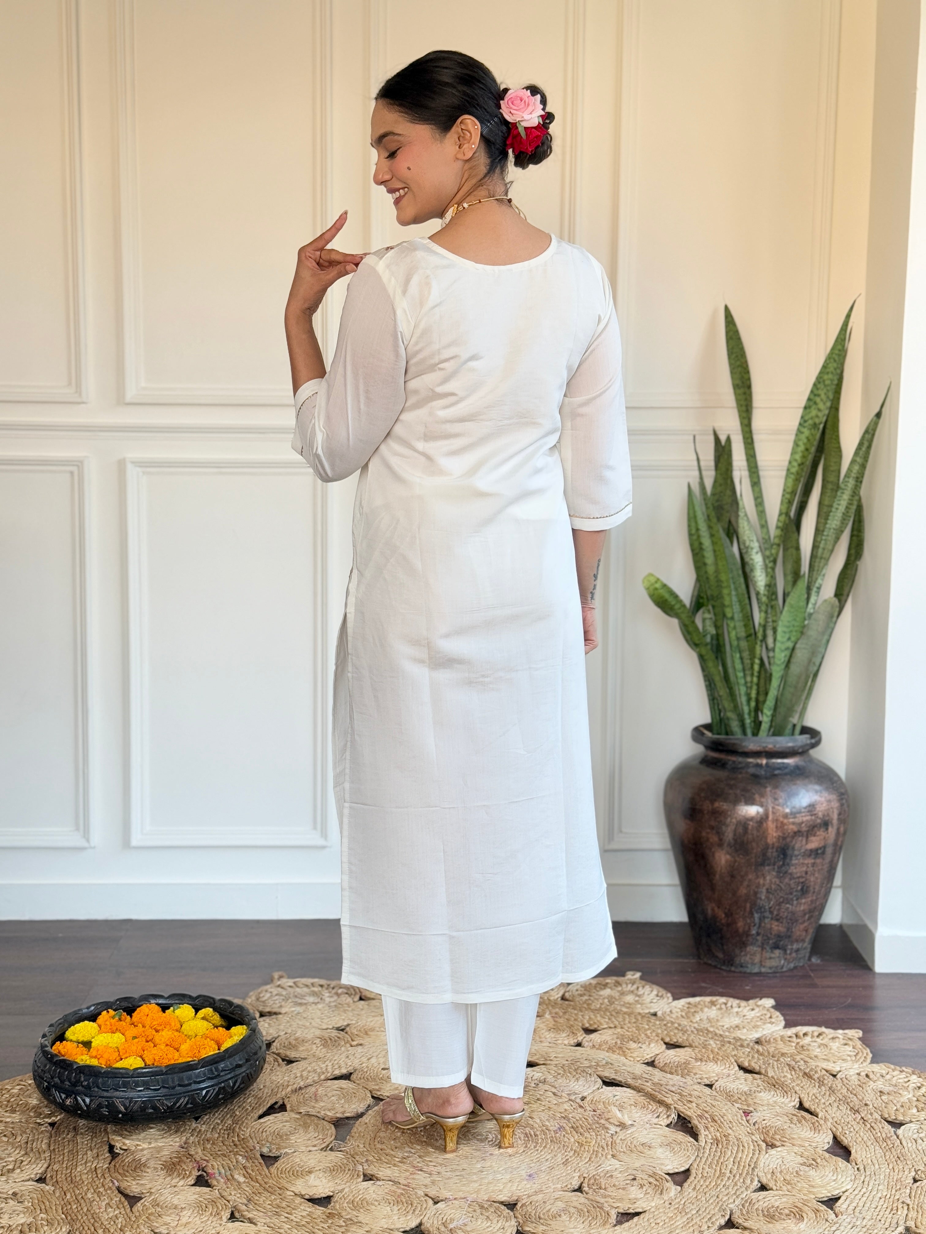 White &amp; Pink Viscose Chanderi Kurti Set with Silk Dupatta