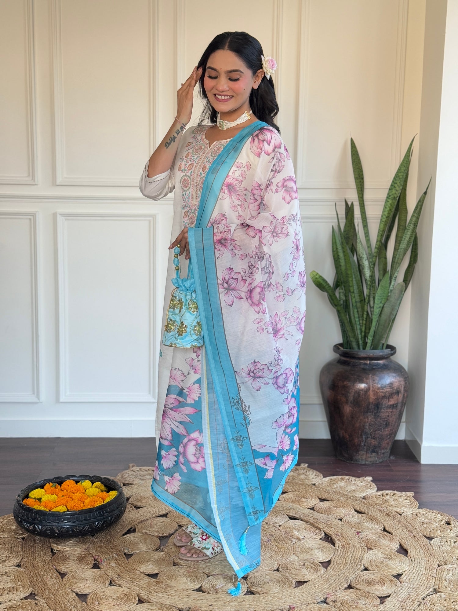 White &amp; Blue Chanderi Kurti Set with Floral Print Silk Dupatta