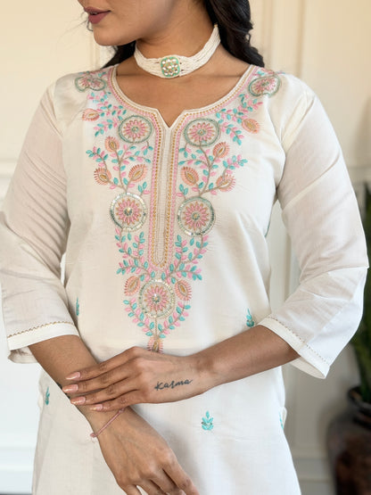 White &amp; Blue Chanderi Kurti Set with Floral Print Silk Dupatta