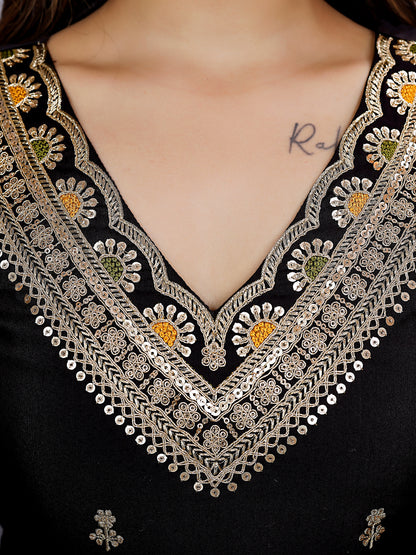 Black Embroidered Kurti Set with Floral Tebby Dupatta