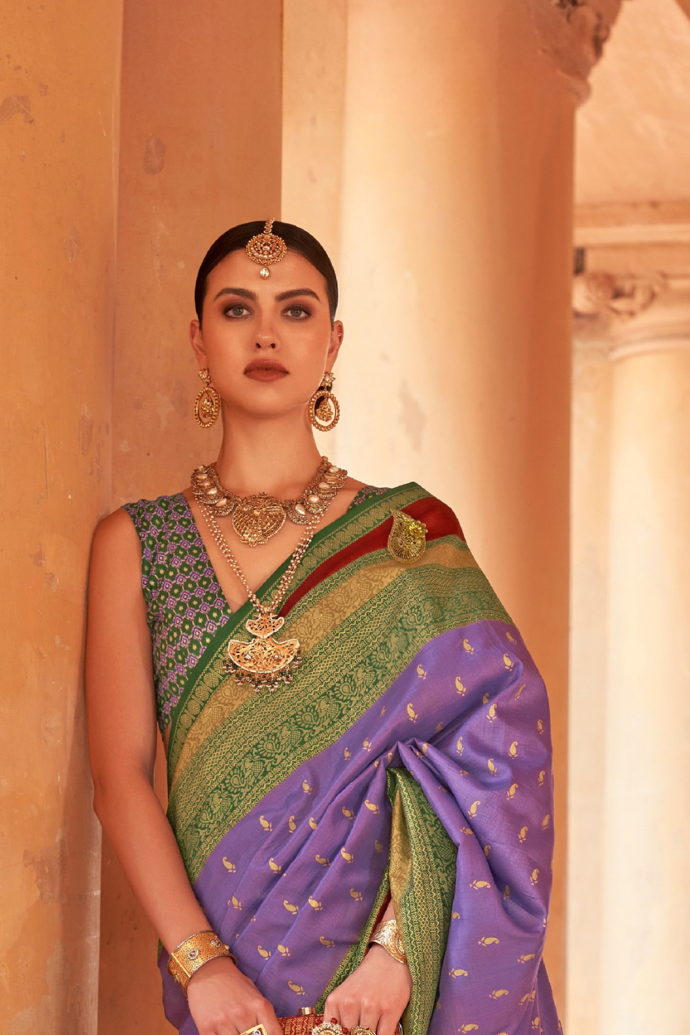 Lavender Patola Silk Traditional Woven Saree 