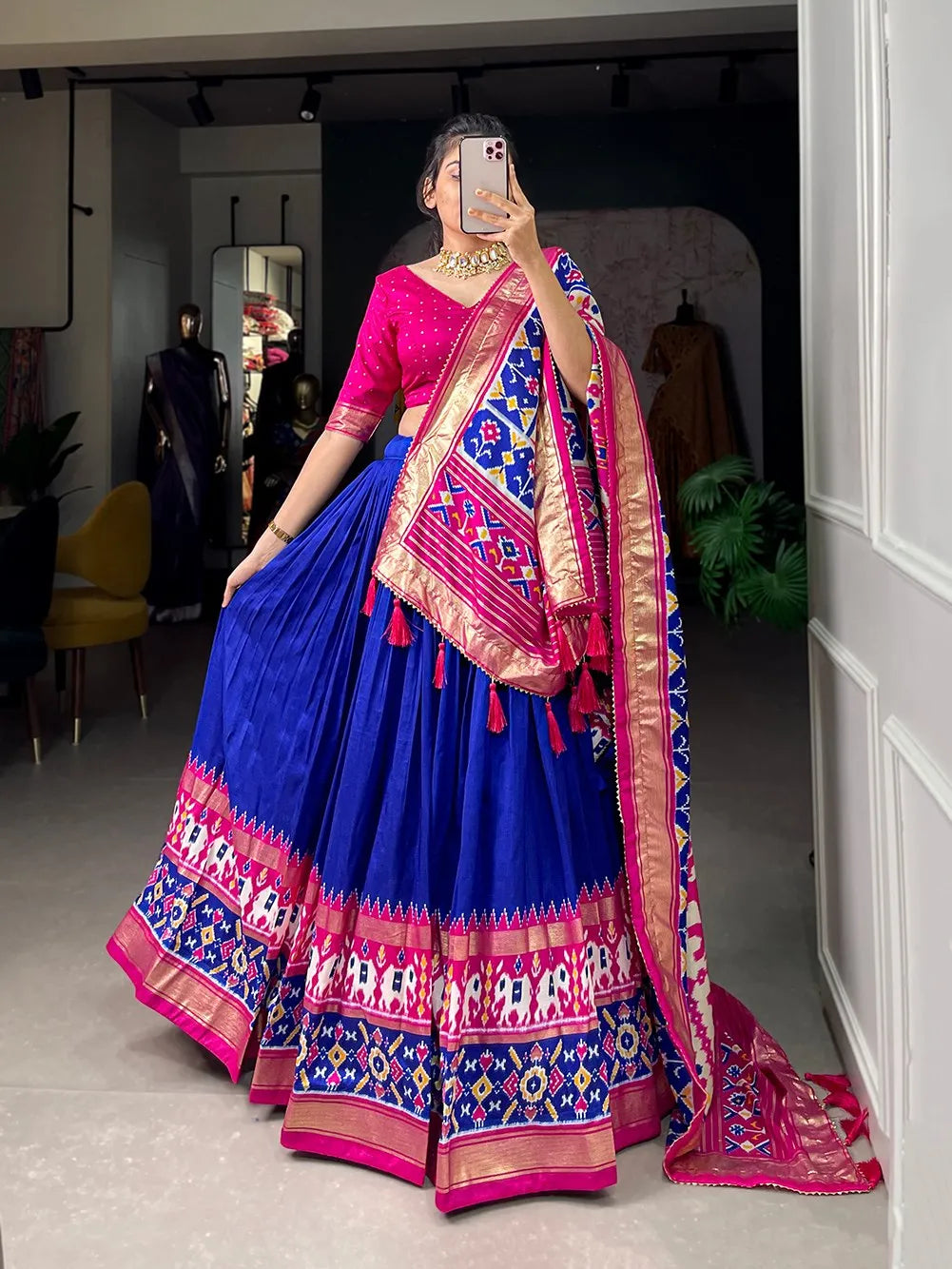 Navratri Garba Wear Lehenga Choli D.No.1680