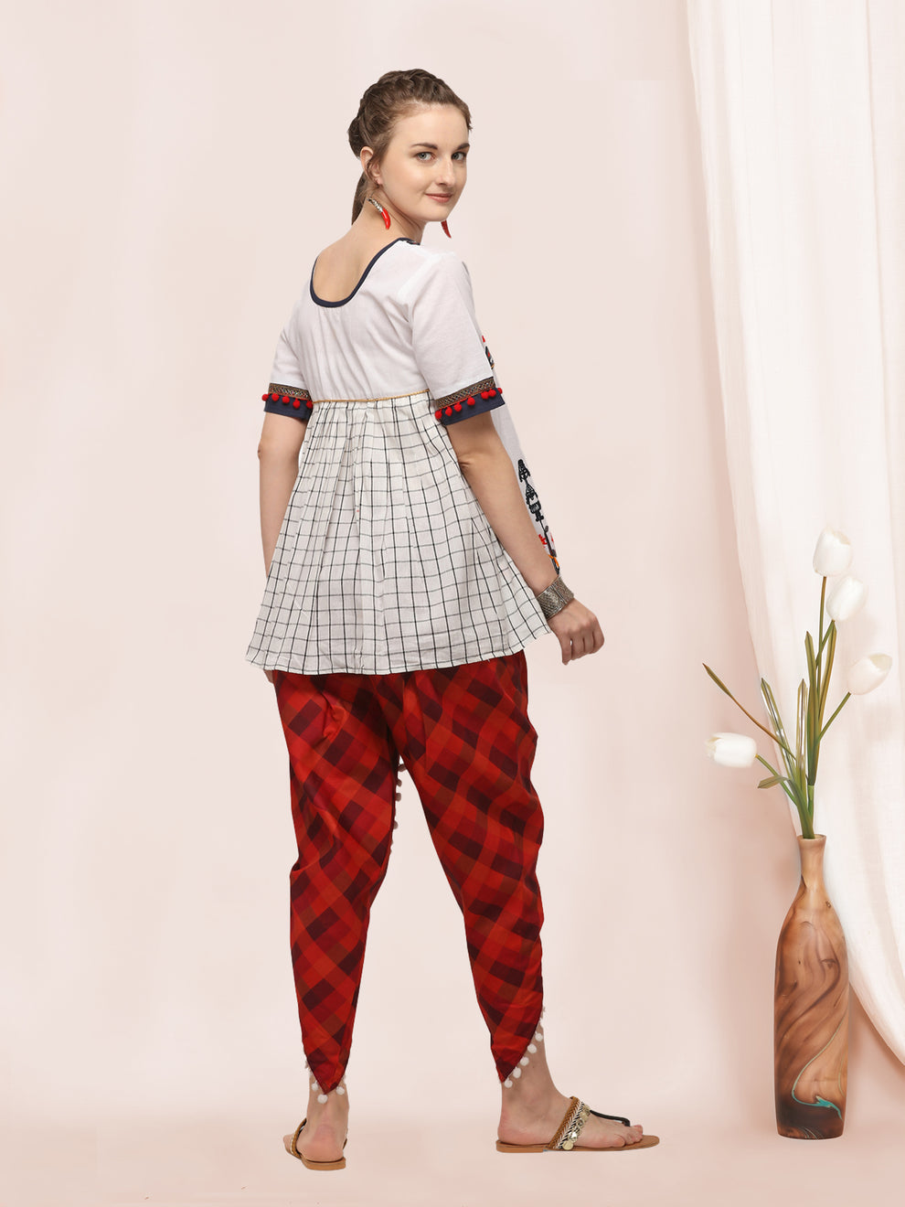 Navratri Garba Garba Special Kedia and Tulip Pants for Women&