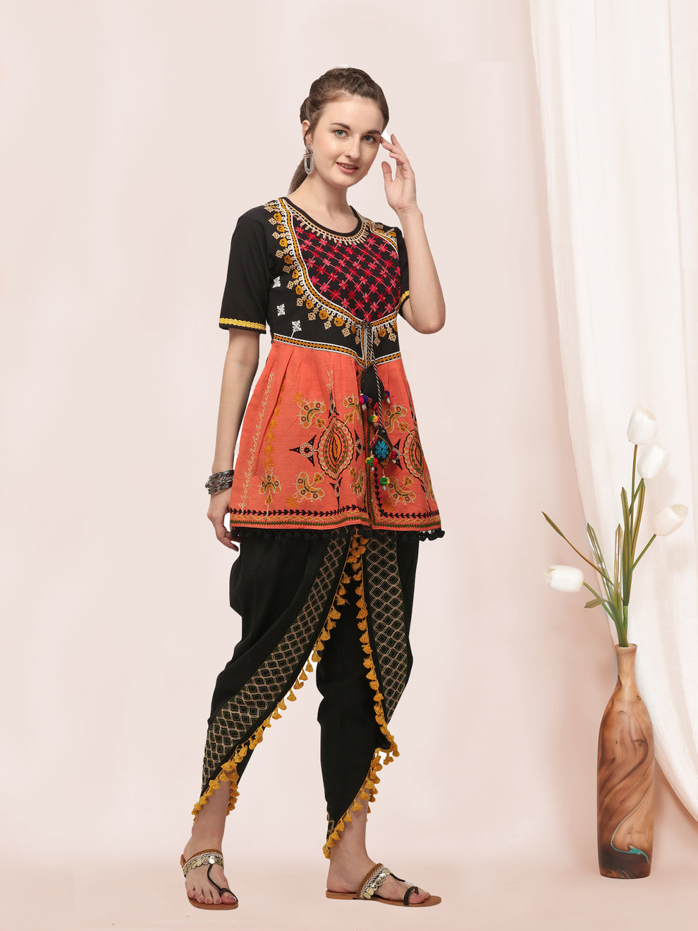 Navratri Garba Garba Special Kedia and Tulip Pants for Women&