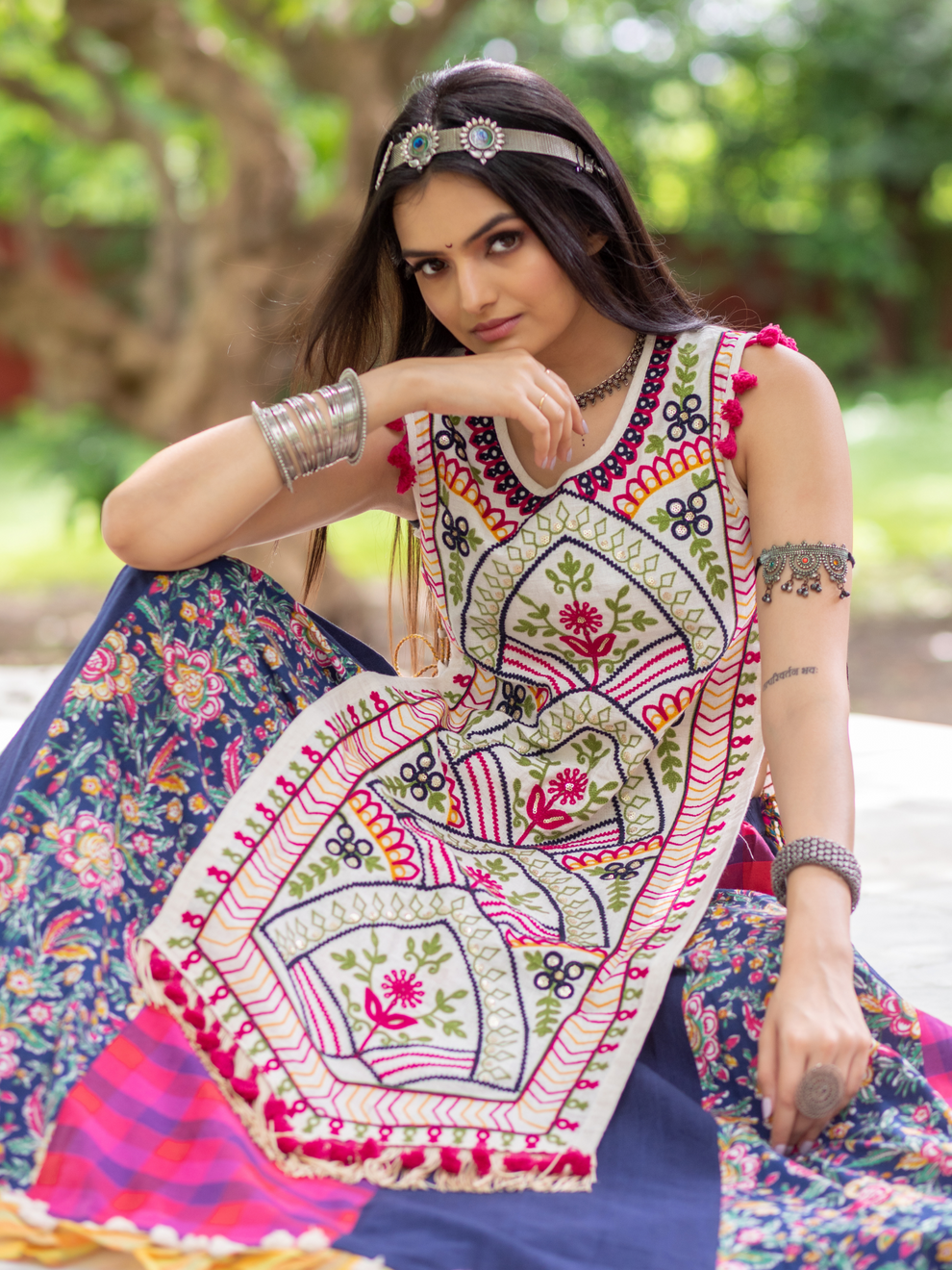 Navratri Garba Garba Special Kedia and Tulip Pants for Women&