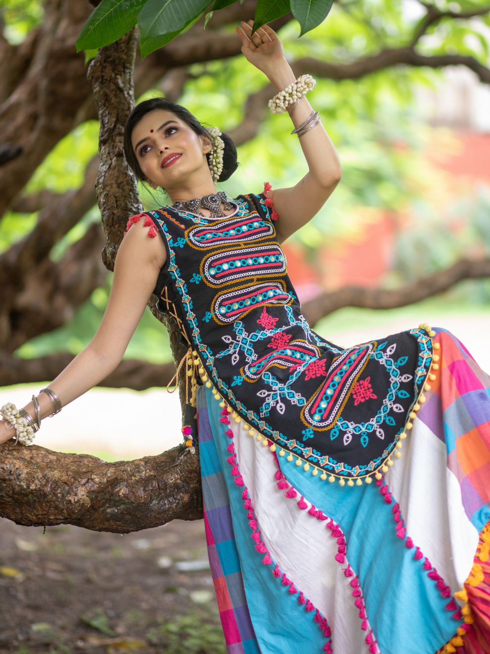 Navratri Garba Garba Special Kedia and Tulip Pants for Women's