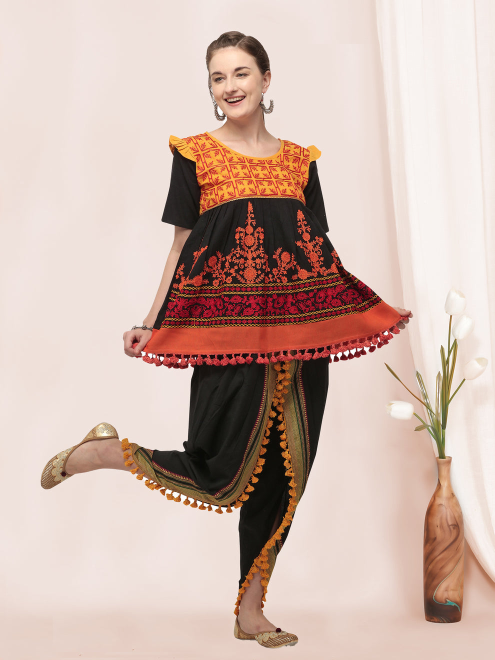 Navratri Garba Garba Special Kedia and Tulip Pants for Women&