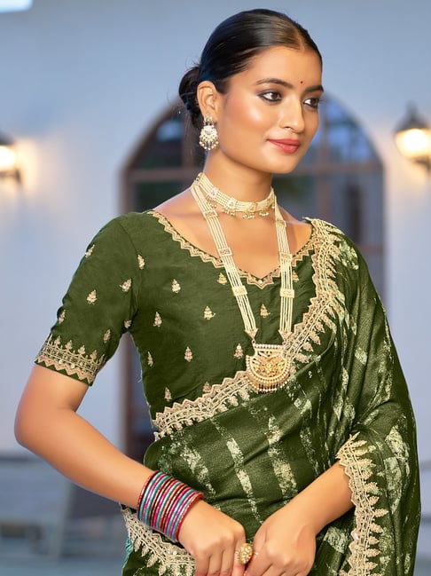 Green Pure Velvet Chiffon With Embroidery Work Chiffon Saree 