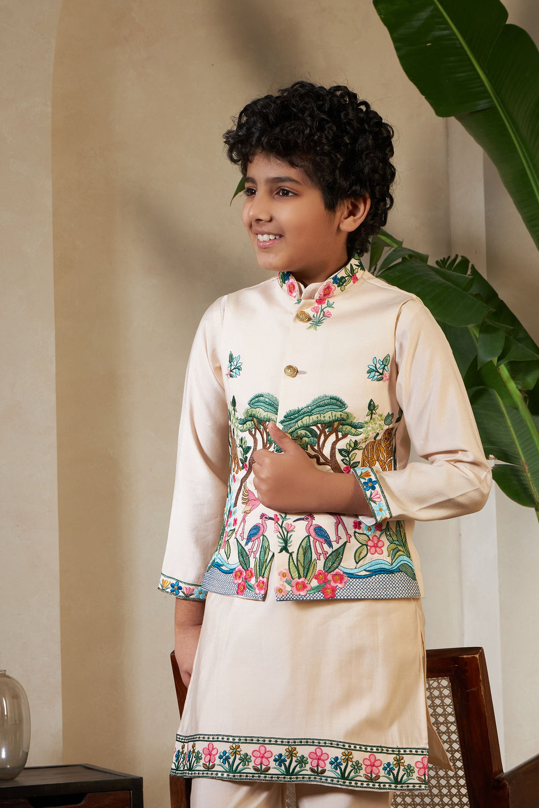 Chiku Pure Viscose Silk Silk Kids Boy Kurta Pajama With Koti Jacket 