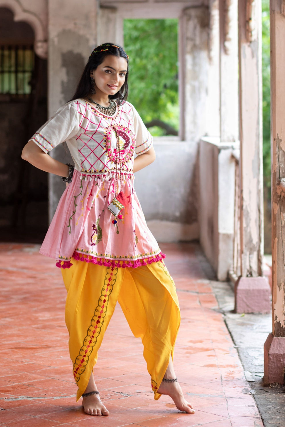 Navratri Garba Garba Special Kedia and Tulip Pants for Women&