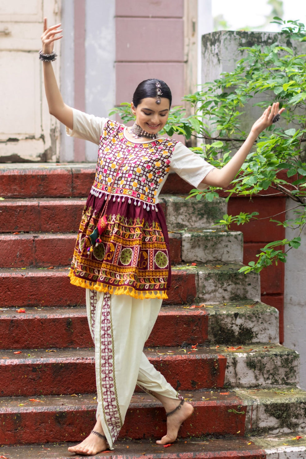 Navratri Garba Garba Special Kedia and Tulip Pants for Women&