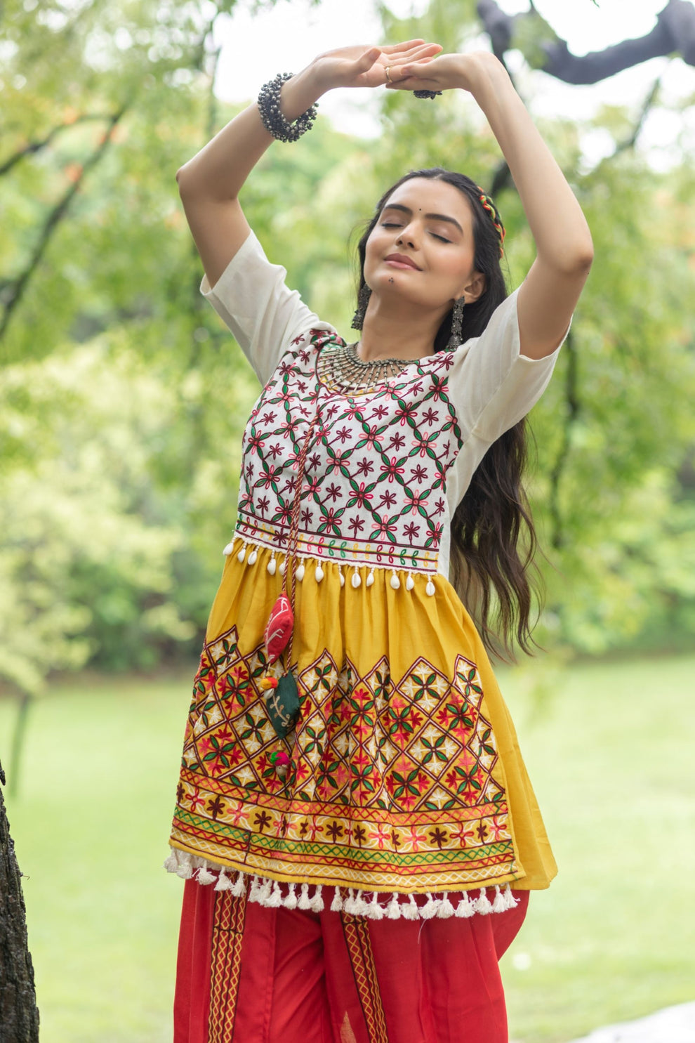 Navratri Garba Garba Special Kedia and Tulip Pants for Women&
