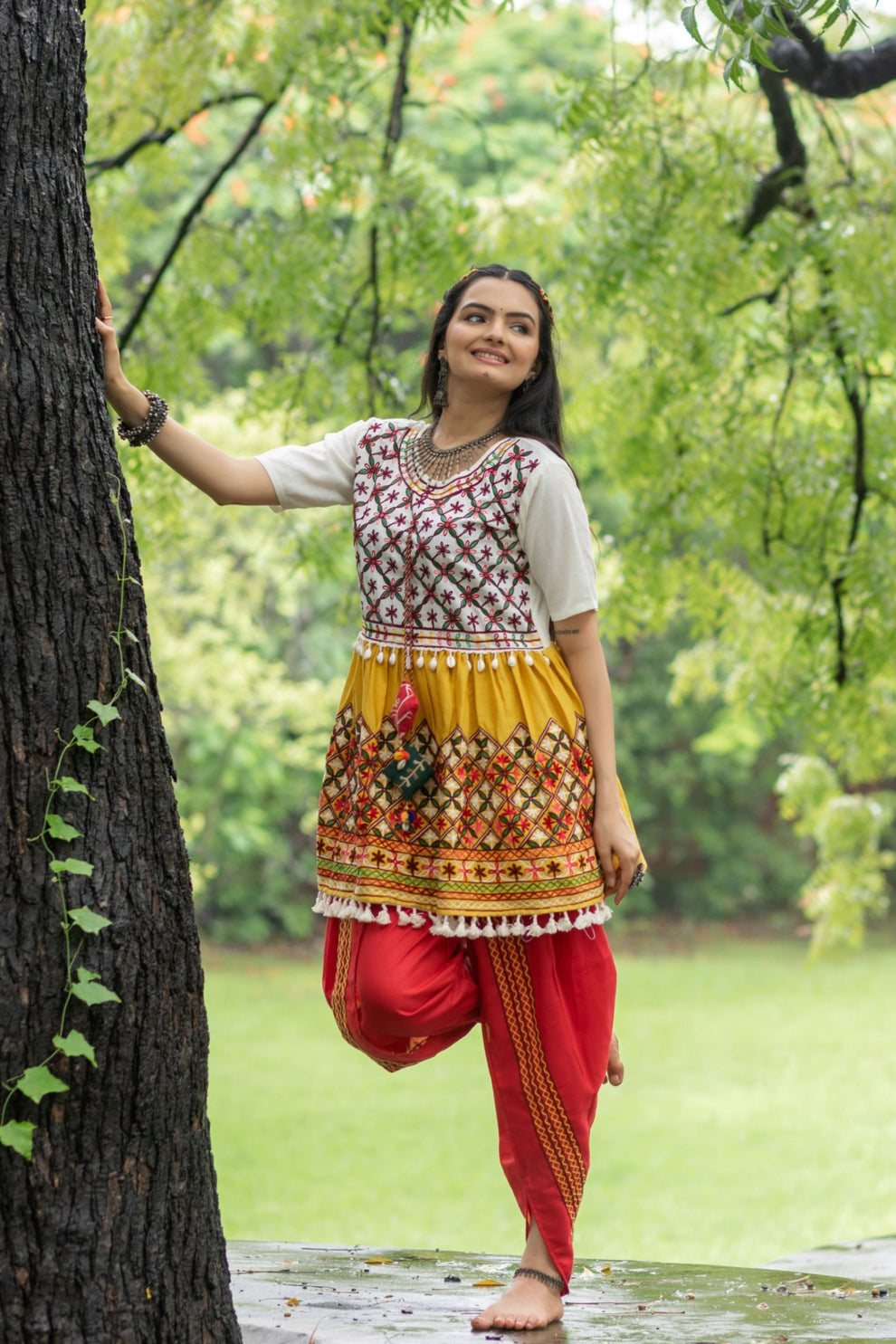 Navratri Garba Garba Special Kedia and Tulip Pants for Women's