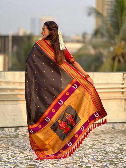 Black Pure Rakhumai Silk Vitthala Paithani Soft Silk Saree 